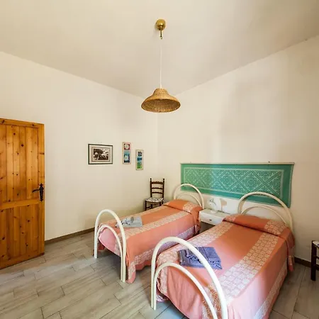 2 Bedroom In Casa vacanze